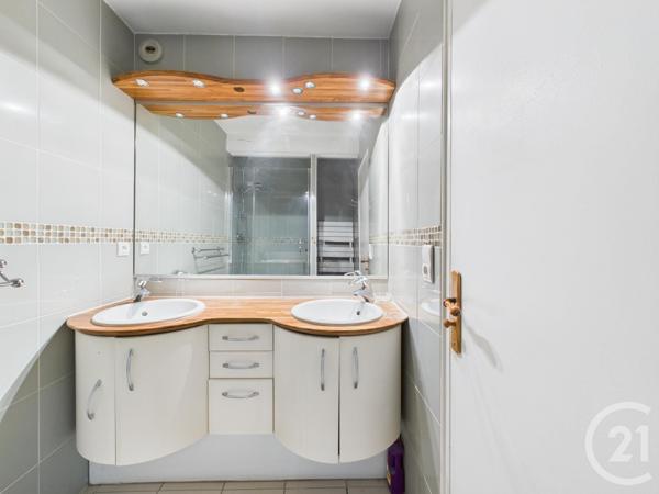 Appartement F5 à vendre  5 pièces - 126,98 m2 CHARTRES - 28