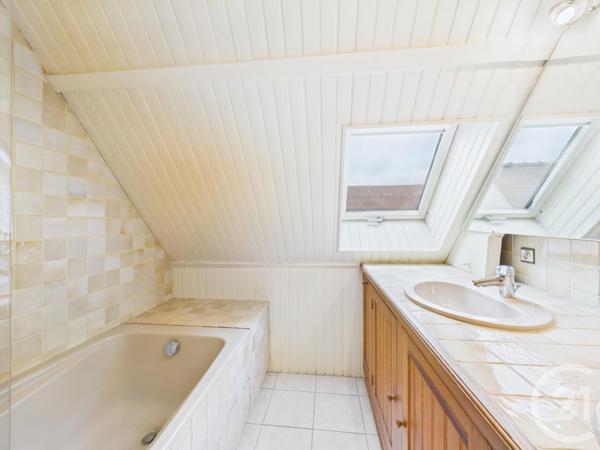 Appartement F5 à vendre  5 pièces - 126,98 m2 CHARTRES - 28