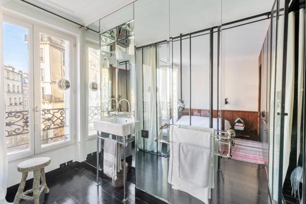 Appartement Paris 18e - ABBESSES / RAVIGNAN