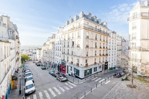 Appartement Paris 18e - ABBESSES / RAVIGNAN