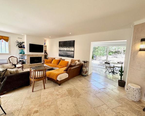 Villa T6 contemporaine avec piscine, dépendance et garage -  Vue mer et nature -