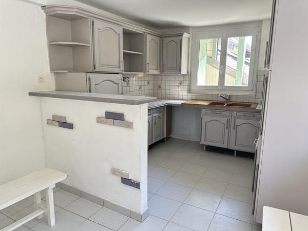 Asasp-Arros (64660) A moins de 10 kilomètres d'Oloron Sainte Marie