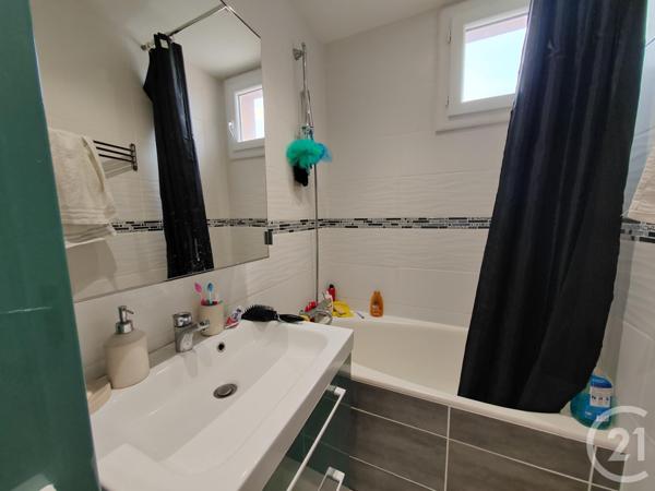 Appartement F3 à vendre  3 pièces - 56 m2 VALENCE - 26