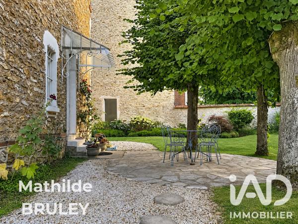 Maison à vendre 9 pièces 229 m² Dourdan
