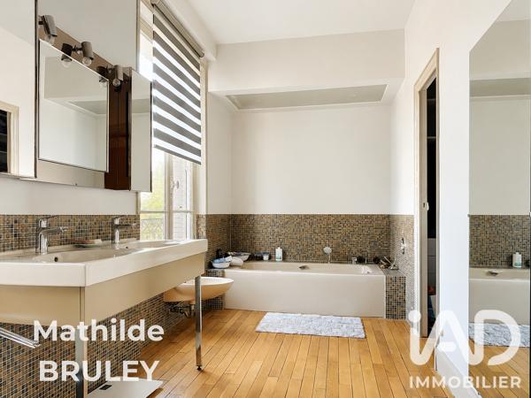 Maison à vendre 9 pièces 229 m² Dourdan