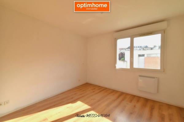 Saisissez l’opportunité ! Baisse de prix sur ce T3 de 66 m² à Nancy Lobau, avec parking, jardin et piscine.