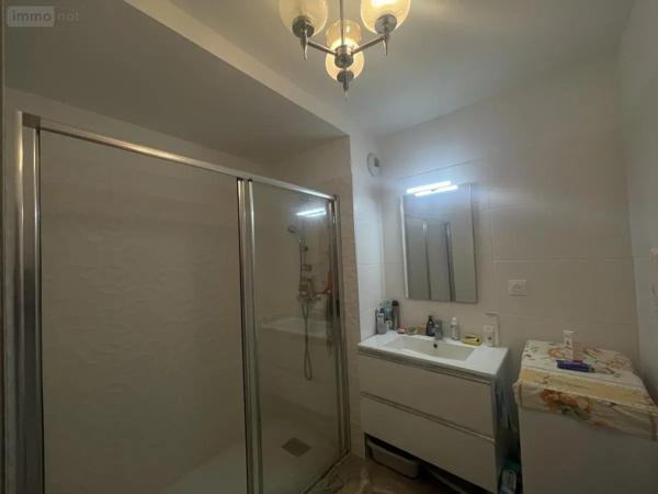 Achat - Appartement Clermont-l'Hérault 34800 3 pièces 57 m 2 823 m 2