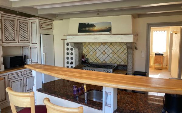 Maison à vendre    7 pièces •  Léon