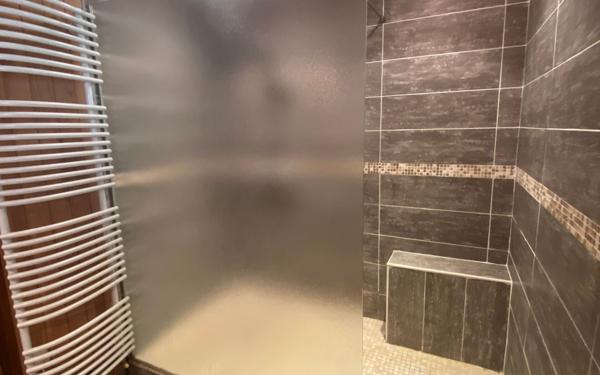 Maison à vendre    7 pièces •  Léon