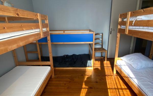 Maison à vendre    7 pièces •  Léon