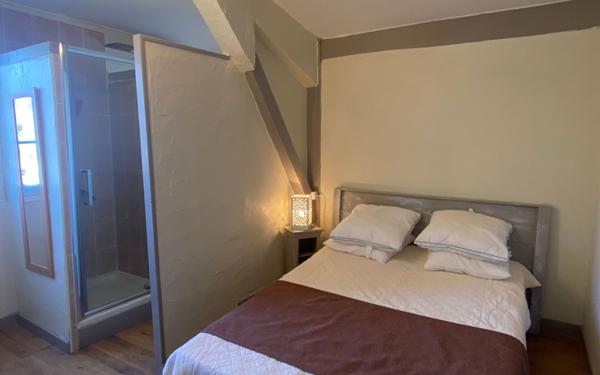 Maison à vendre    7 pièces •  Léon