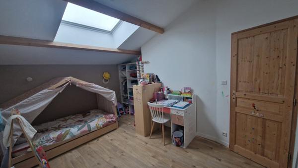 IDEALE famille : 4 chambres + bureau.