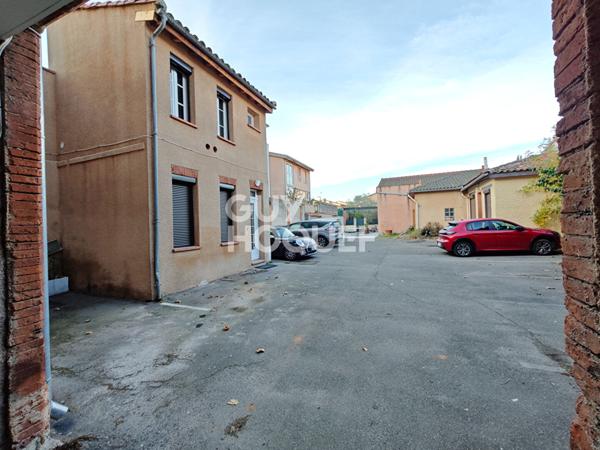 MAISON DE VILLE DUPLEX T2 BIS RENOVEE COEUR SAINT AGNE