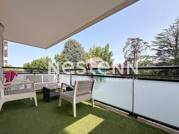 Appartement lumineux T3 avec terrasse - 2 Chambres - Copropriété récente - Secteur Nouveau Terraillon - 69500 BRON