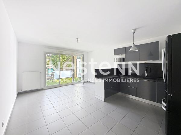 Appartement lumineux T3 avec terrasse - 2 Chambres - Copropriété récente - Secteur Nouveau Terraillon - 69500 BRON