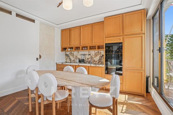 Appartement d'exception avec terrasse à deux pas du Trocadéro