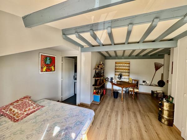 Avignon (84000) Maison de 195 m² Avignon Extra Muros