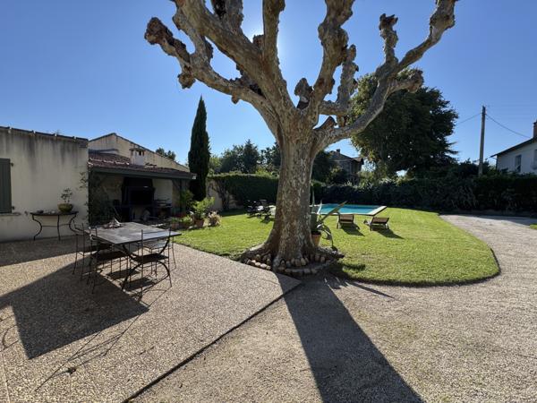 Avignon (84000) Maison de 195 m² Avignon Extra Muros