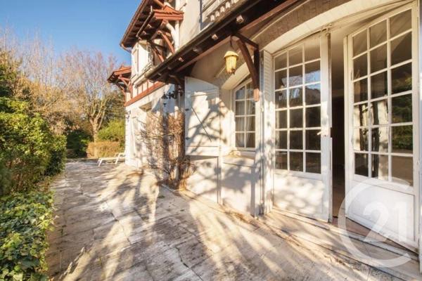 Maison à vendre  9 pièces - 210 m2 ST MAUR DES FOSSES - 94