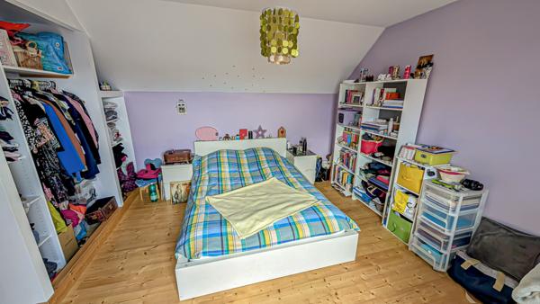 Fontenay-sur-Vègre (72350) Fontenay-sur-Vègre – Pavillon de 2009, 5 chambres, double garage