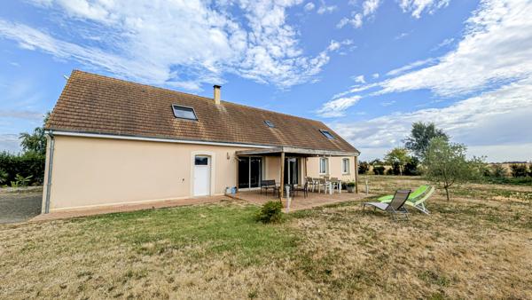 Fontenay-sur-Vègre (72350) Fontenay-sur-Vègre – Pavillon de 2009, 5 chambres, double garage
