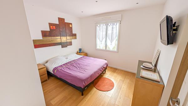 Fontenay-sur-Vègre (72350) Fontenay-sur-Vègre – Pavillon de 2009, 5 chambres, double garage