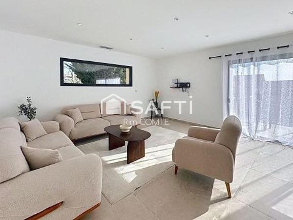 Maison contemporaine de plain-pied – 142 m² – Prestations haut de gamme