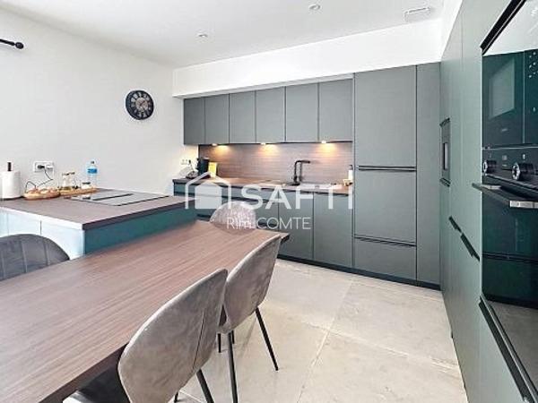 Maison contemporaine de plain-pied – 142 m² – Prestations haut de gamme