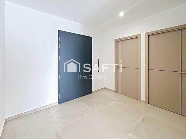 Maison contemporaine de plain-pied – 142 m² – Prestations haut de gamme
