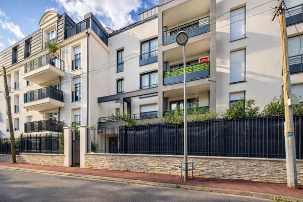 Appartement Noisy Le Grand 3 pièce(s) 59,40 m2