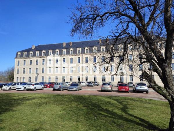 Location Appartement 4 pièces 72.31 m² - 27 AVENUE DE LA REPUBLIQUE Laon 02000