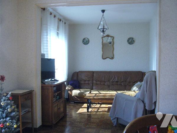 LAPALISSE MAISON AVEC JARDIN HABITABLE DE SUITE