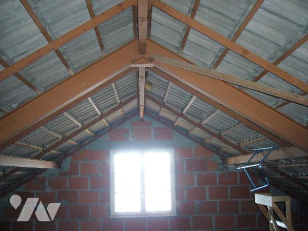 LAPALISSE MAISON AVEC JARDIN HABITABLE DE SUITE