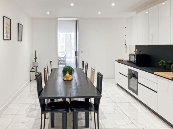 Elégant appartement avec prestations haut de gamme à proximité immédiate de Pey Berland