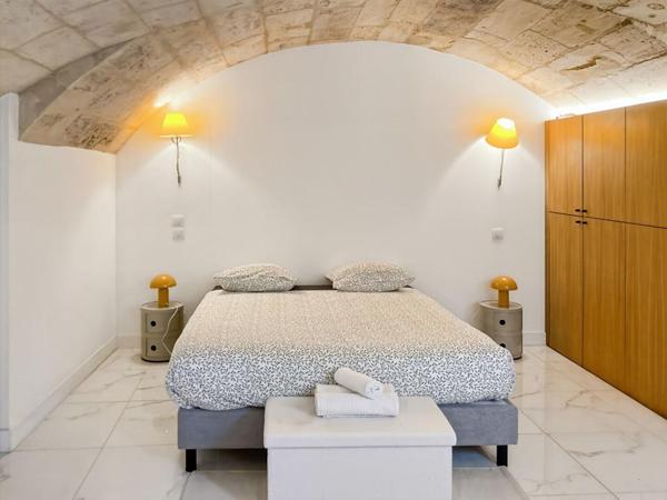 Elégant appartement avec prestations haut de gamme à proximité immédiate de Pey Berland