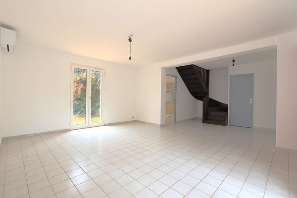 Maison Lattes 4 pièces 78 m2 sur 350 m² de terrain clos .