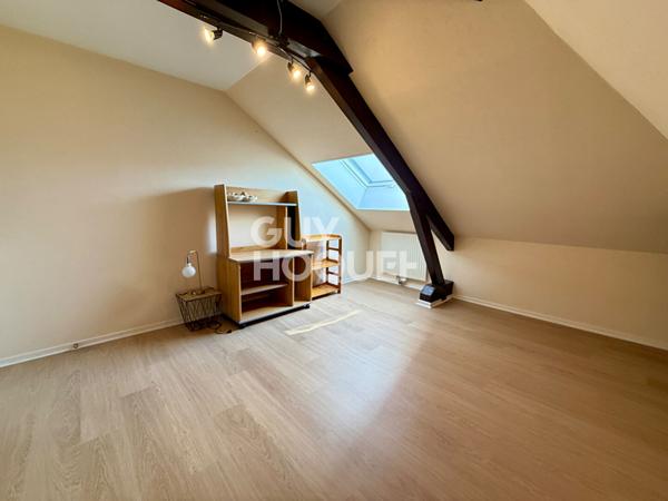 Duplex lumineux avec 4 chambres en dernier étage avec ascenseur