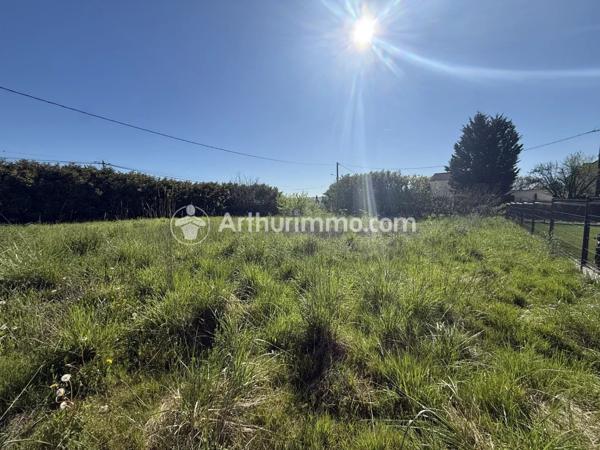 Vente Terrain 694 m2 à Saint-Astier