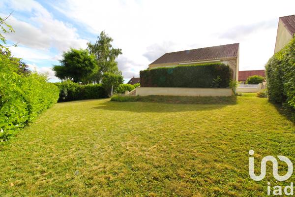 House for sale 4 rooms 72 m² Chartres