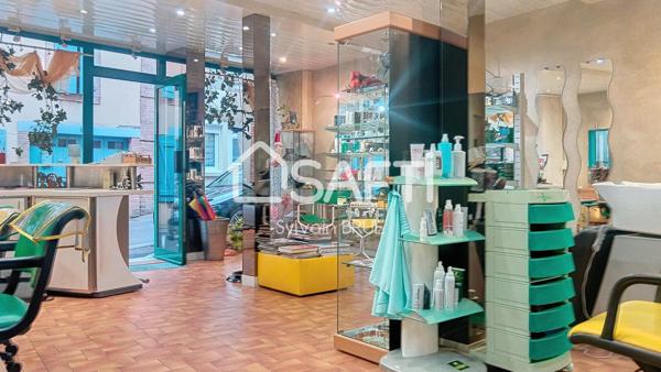 Salon de coiffure avec activité pérenne