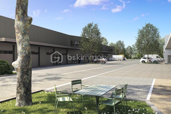 Local de stockage de 168,52 m²
