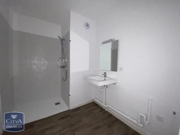 Appartement à louer 3 pièces 63.7m² Rouen (76100)