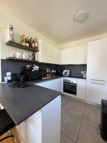 Appartement à vendre 2 pièces (74)