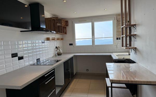 Appartement à vendre    1 pièce • 37,65 m2 Grasse