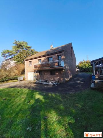 Maison 95 m² - vivable de plain-pied - sous-sol complet - jardin.