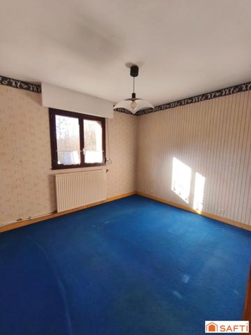 Maison 95 m² - vivable de plain-pied - sous-sol complet - jardin.