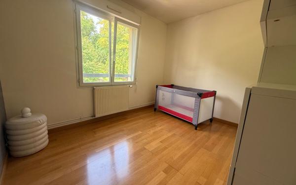 Maison à vendre    5 pièces • 134 m2 Saint-Thibault-des-Vignes