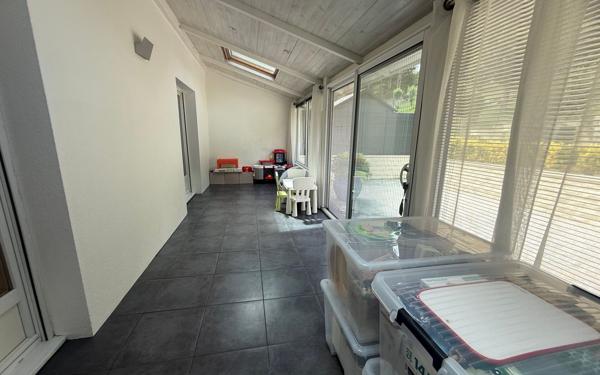 Maison à vendre    5 pièces • 134 m2 Saint-Thibault-des-Vignes