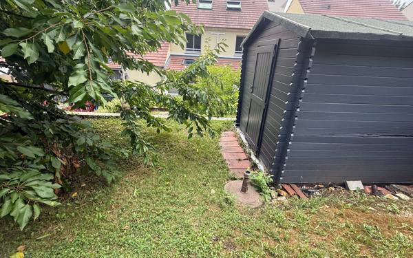 Maison à vendre    5 pièces • 134 m2 Saint-Thibault-des-Vignes