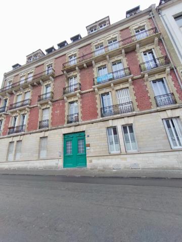 Sublime appartement au style ancien